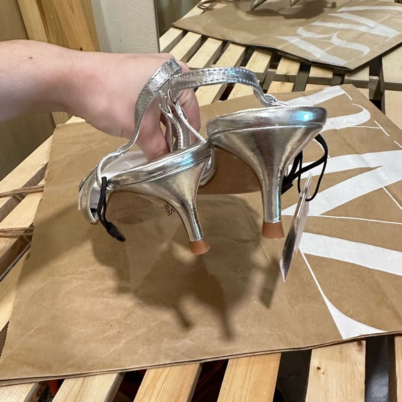 ZARA slingback leather kitten heel shoes
Silver - Picture 9 of 13